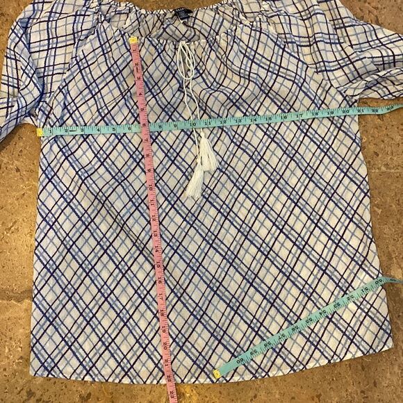 Pheasant style self tie neck blouse size med by chaps - Picture 7 of 7